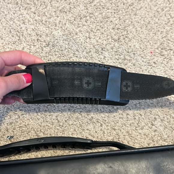 Swiss Gear Laptop Bag, Black - Picture 9 of 11